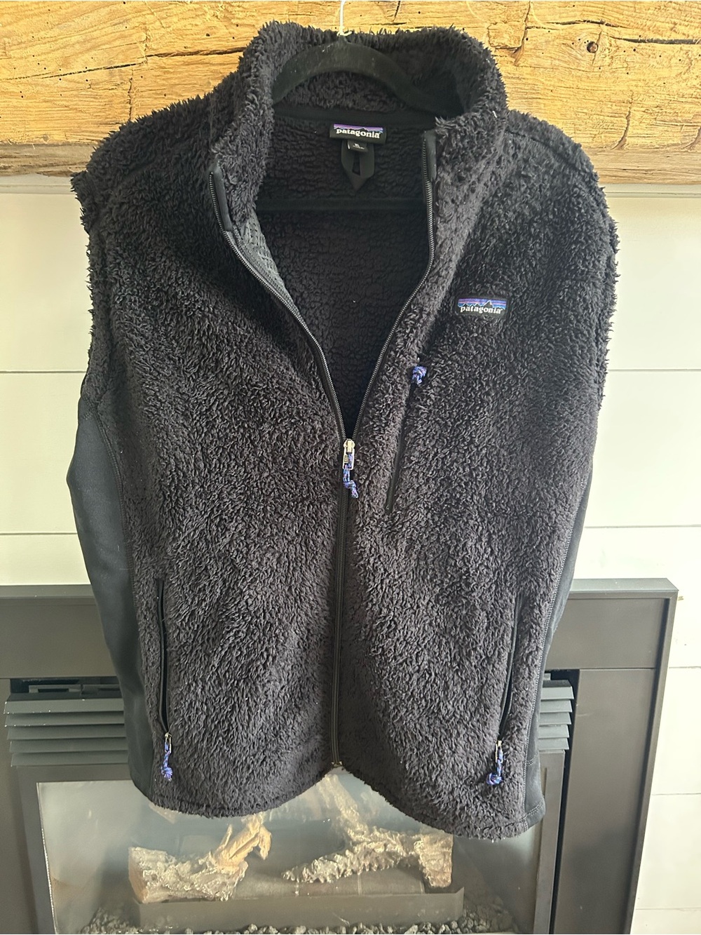 Patagonia Black Fleece Vest - Cozy Sherpa Vest